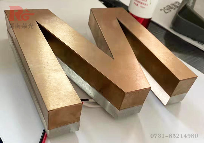 �Lɳ���P䓰l(f��)��������r ⁽��P�LED������