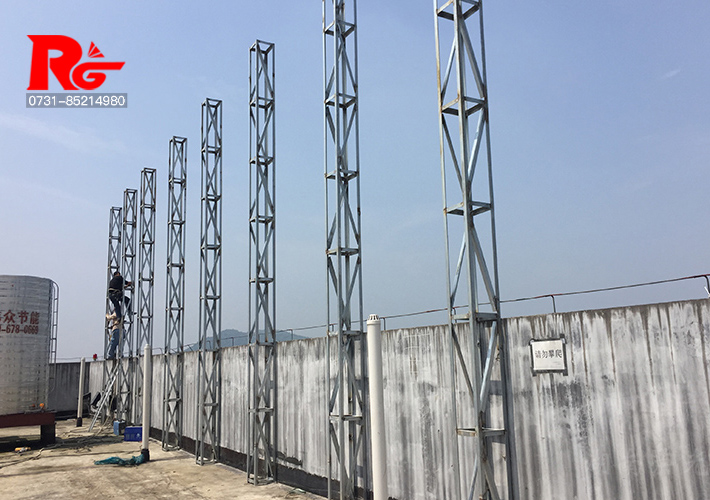 �L(zh��ng)ɳ��픰l(f��)����