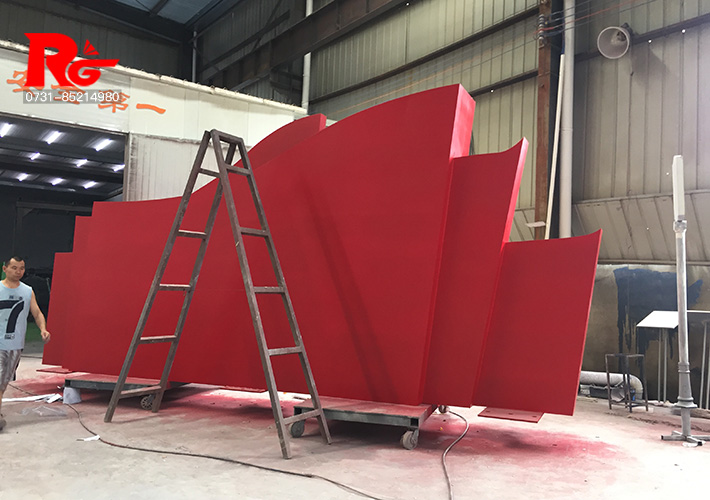 �h�����}���@����