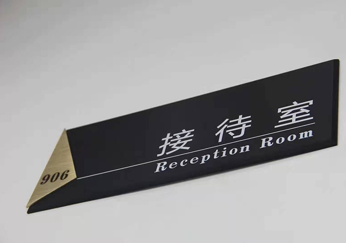 ��������(bi��o)�R(sh��)��