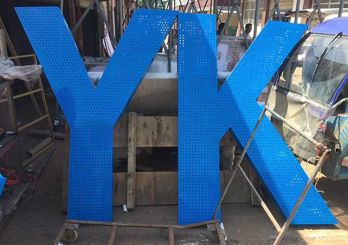 �L(zh��ng)ɳLED�_����