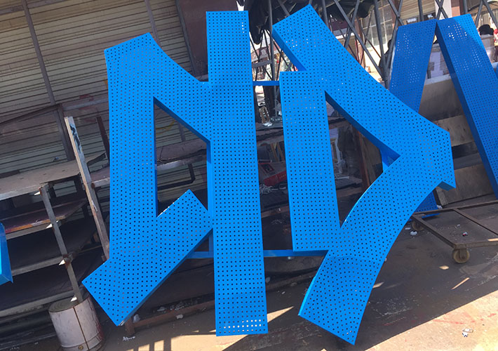 �L(zh��ng)ɳ��픰l(f��)����