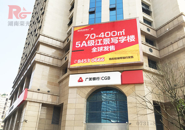 ����LED�@ʾ��