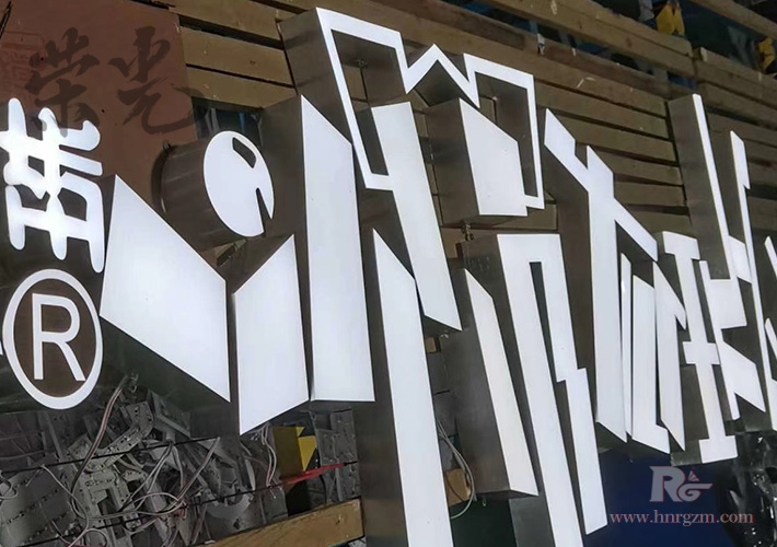 �L(zh��ng)ɳ�l(f��)����