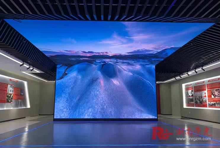 ȫ���@ʾ��